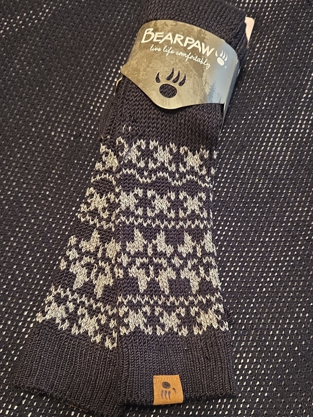 BearPaw NWT Black and Cream Patterned Knit Knee Hi Socks